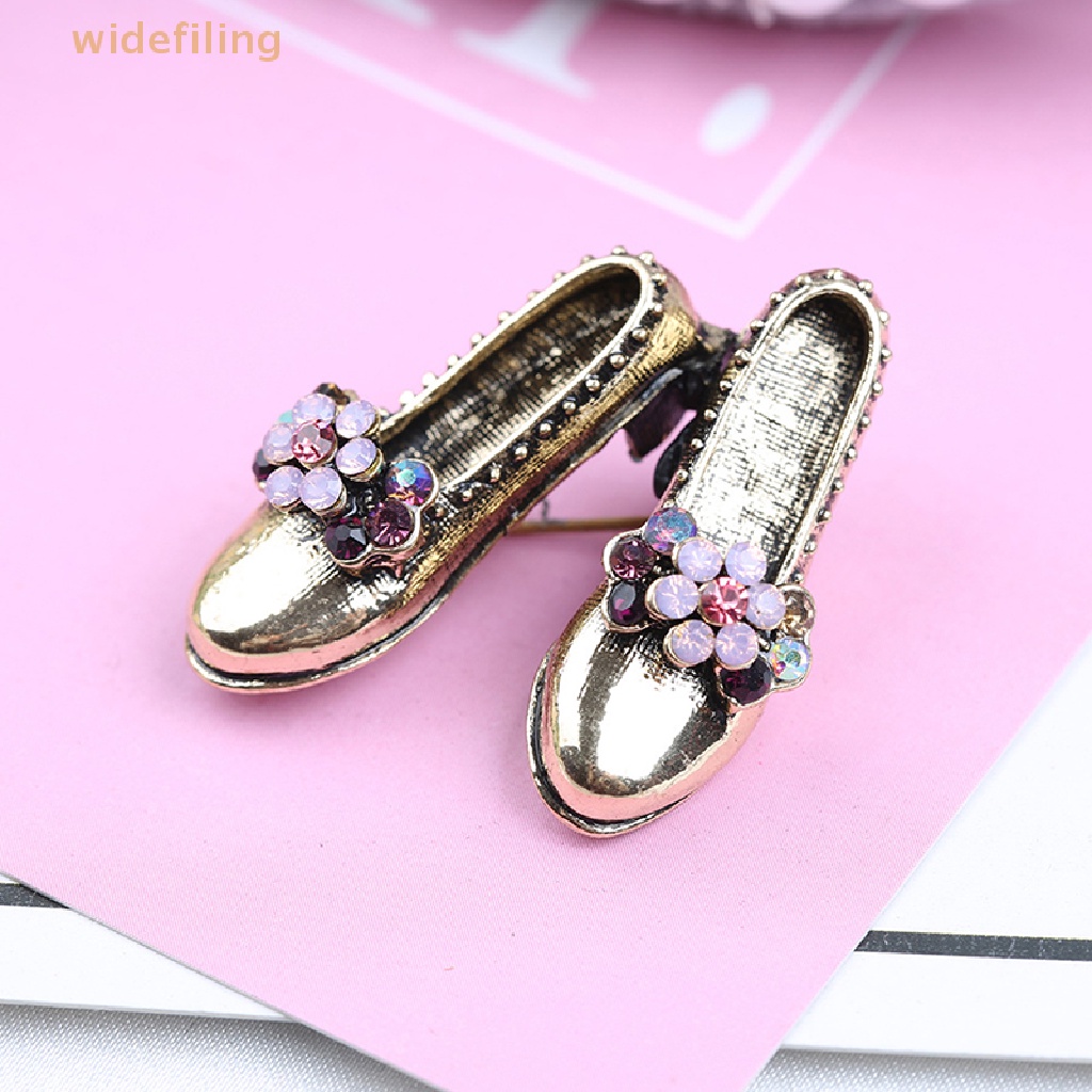 Trâm Cài Áo Hình Chiếc Giày / Nơ Đính Đá Hồng Kiểu Vintage Dễ Thương