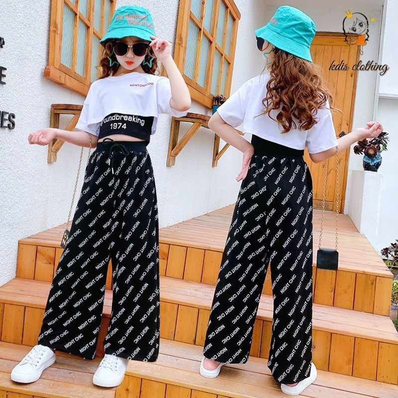 Set Áo Thun Ba Lỗ + Quần Lửng Ống Rộng Thời Trang Mùa Hè Phong Cách Mới 2023 Cho Bé Gái