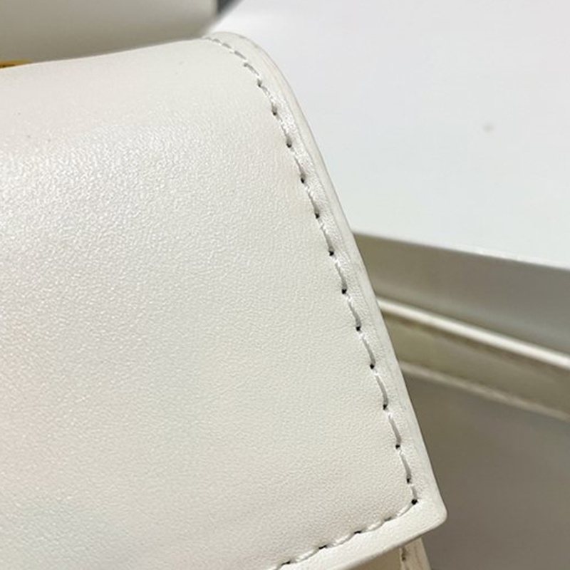 Túi Đeo Chéo Hình Vuông Nhỏ Nhắn Có Khóa Thời Trang Cho Nữ