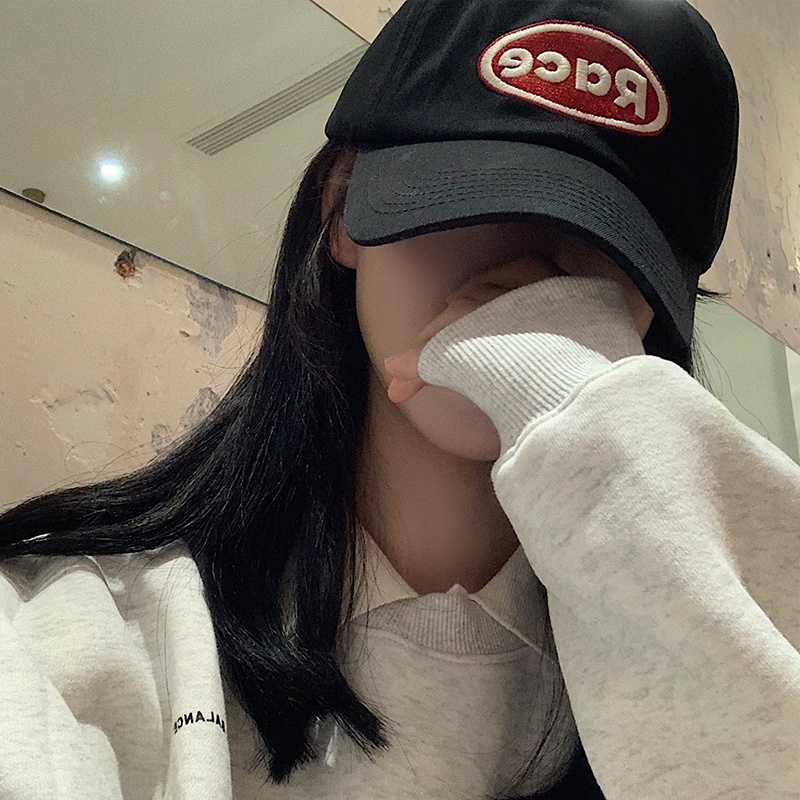 Mũ Lưỡi Trai Màu Sắc Tương Phản Thêu Chữ Phong Cách Hiphop Cá Tính