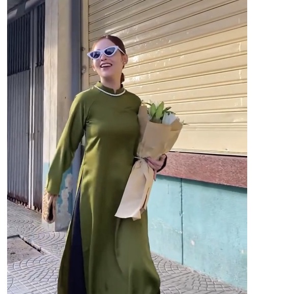 Áo dài dáng suông 2 tà màu xanh rêu, áo dài truyền thống.