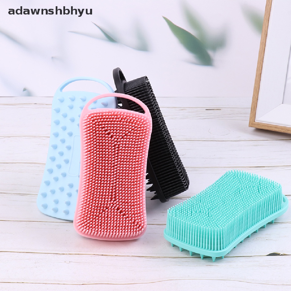 Bàn Chải Tắm Bằng Silicon Mềm Có Móc Treo Tiện Dụng