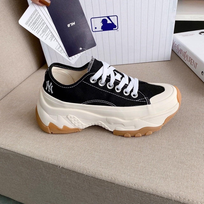 Giày thể thao sneaker Mlb Chunky high trắng đen đế nâu cổ thấp ảnh thật tự chụp