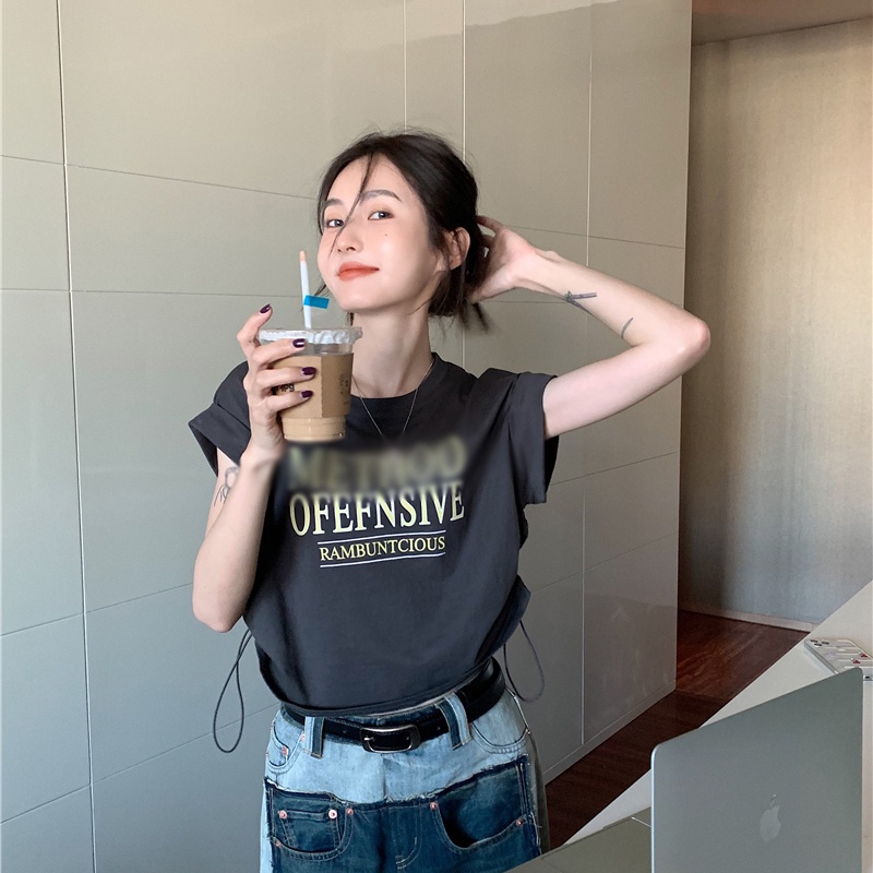 IELGY  Áo Thun Xám Tay Ngắn Phối Dây Rút In Họa Tiết Thời Trang Cho Nữ