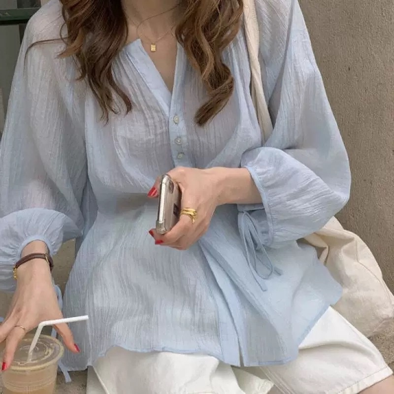 Áo sơ mi voan đũi nhăn cổ tim tay nơ dễ thương MS672