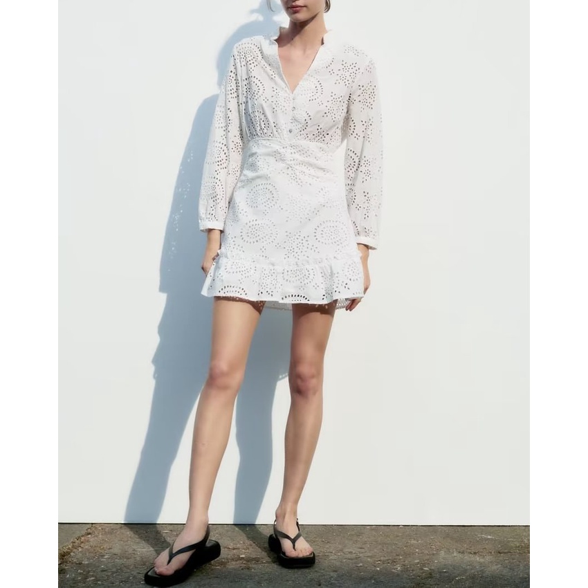 Zara Đầm MINI Màu Trắng Cổ Phối Bèo Thêu Họa Tiết Thời Trang Mùa Hè 4387022