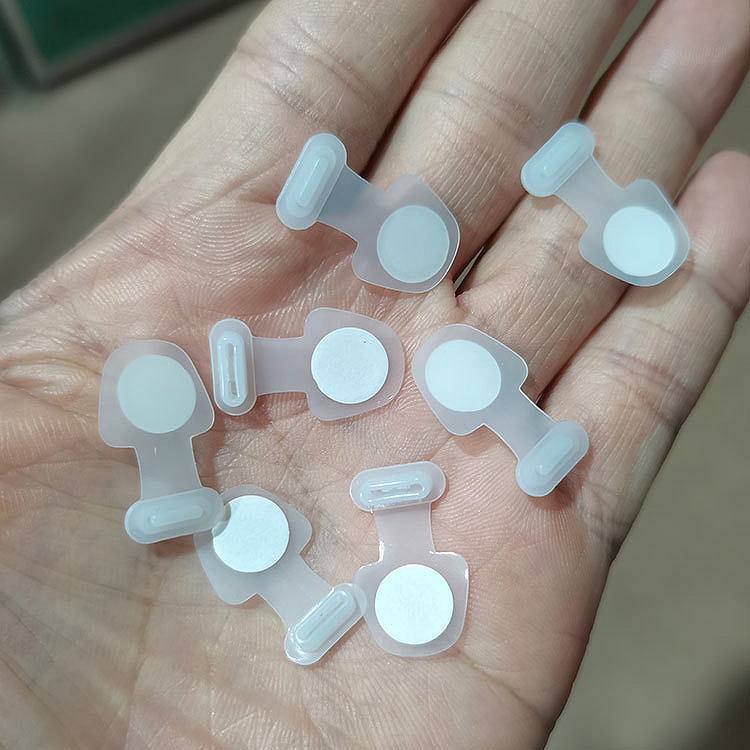 Băng Keo Hai Mặt Bằng Silicon Mềm Chống Bụi Chống Thất Lạc Màu Xanh Lá Dạ Quang Có Thể Tái Sử Dụng Cho Apple