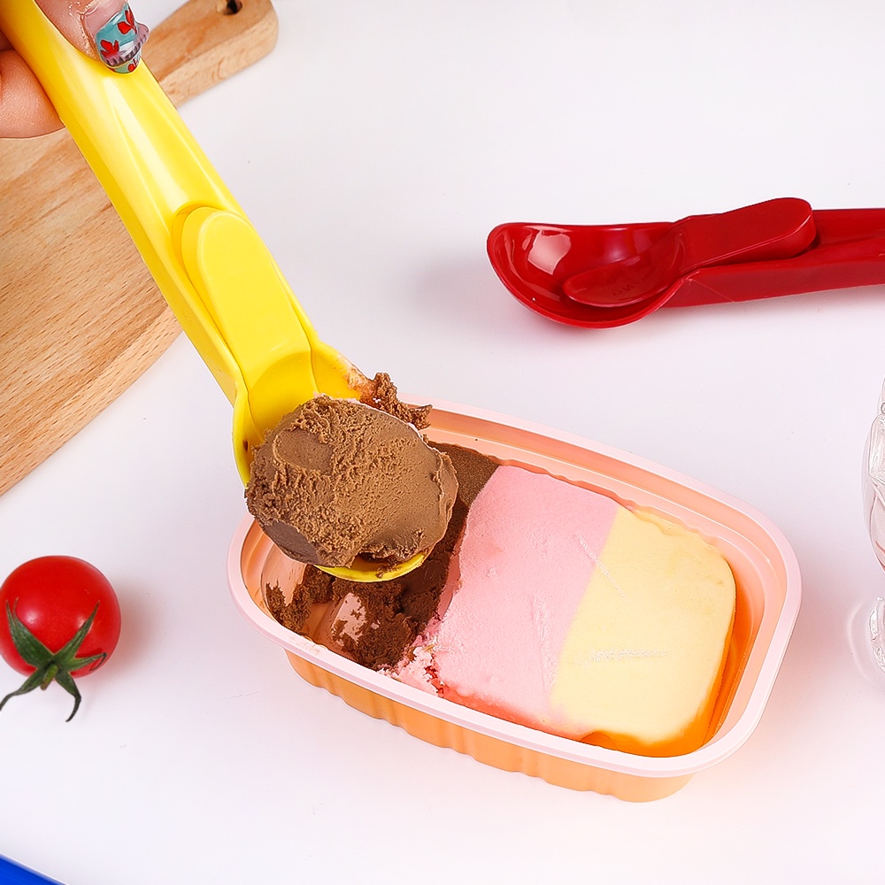 1 Muỗng Múc Kem / Trái Cây / Món Tráng Miệng Bằng Nhựa Dày Dặn Màu Sắc Ngẫu Nhiên Chất Lượng Cao Dễ Vệ Sinh