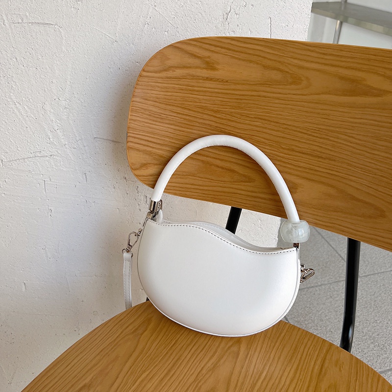 Túi Đeo Chéo Đính Ngọc Trai Nhỏ Nhắn Dễ Thương Thời Trang Cho Nữ