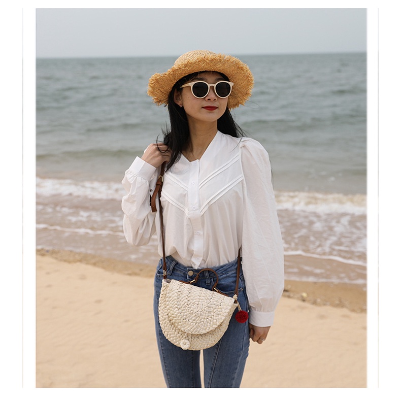 Túi cói Vai Đan Lát Đính Bóng Lông Dễ Thương Cho Nữ