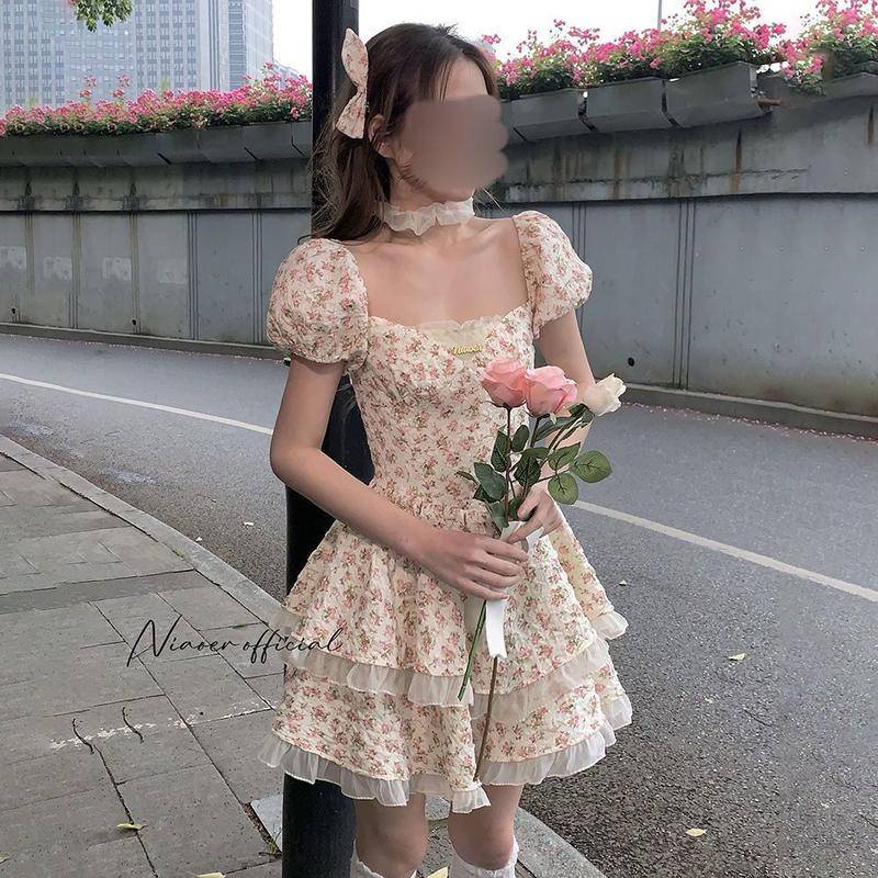 Đầm Hoa Mùa Hè Cao Cấp Khoét Lưng Đính Nơ Cho Bé Gái