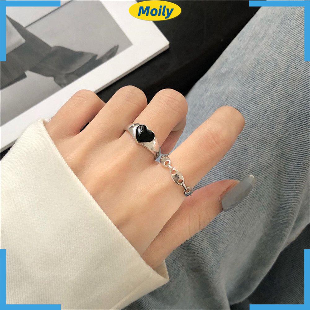 Bộ 2 nhẫn đeo ngón tay màu đen họa tiết trái tim phong cách thời trang