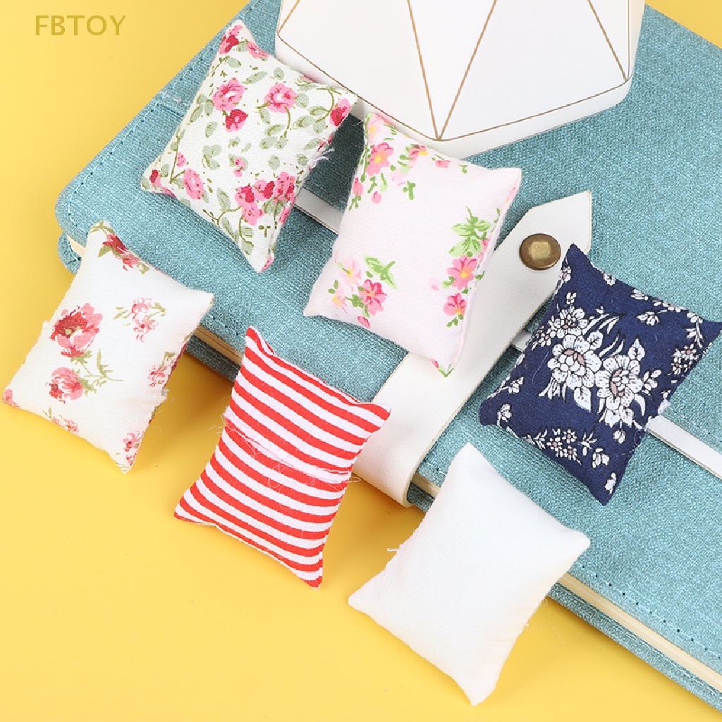 Bộ 2 Gối Sofa Trang Trí Nhà Búp Bê Tỉ Lệ 1: 12