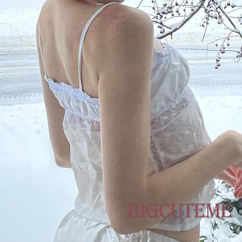 [] - Áo Croptop Hai Dây Cổ Thuyền Họa Tiết Hoa Xẻ Tà Màu Trắng Cho Nữ