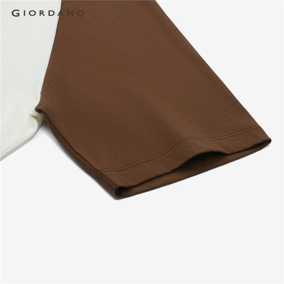 Áo thun GIORDANO 05323435 tay kiểu raglan thêu họa tiết phối màu tương phản cho nữ