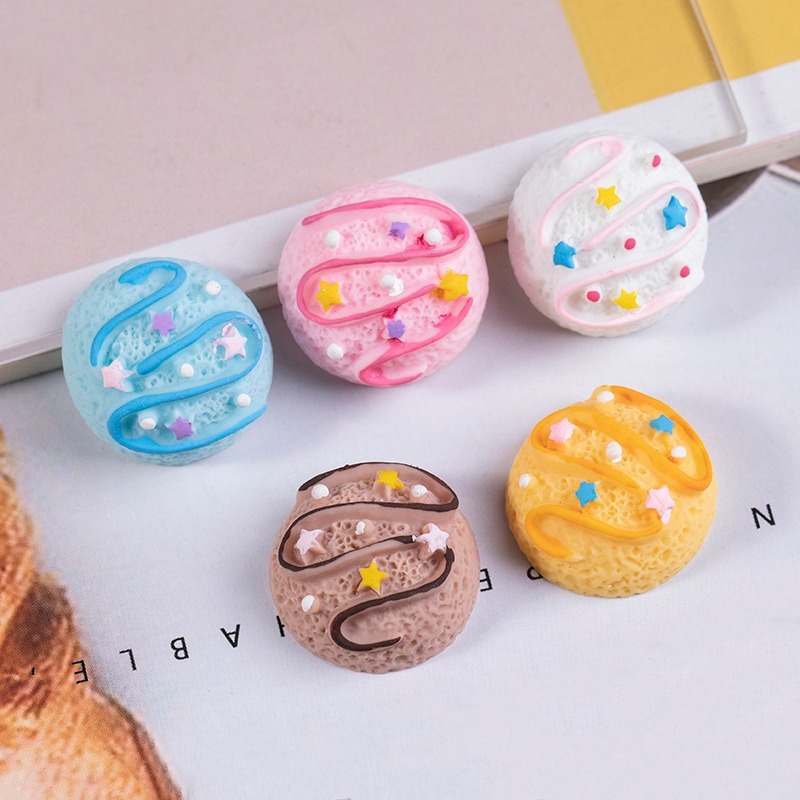 Set 10 / 20 / 50 Quả Bóng Nhựa Hoạt Hình Dễ Thương Dùng Để Trang Trí Ốp Điện Thoại