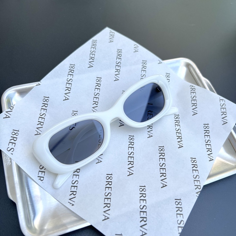 Kính Mát Gọng Vuông Thời Trang GM