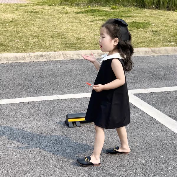 Đầm Sát Nách Phong Cách Công Chúa Cho Bé Gái