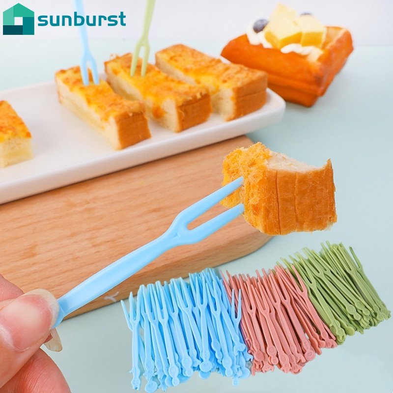 Set 50 Nĩa Ăn Trái Cây Bằng Chất Liệu Cấp Thực Phẩm Dùng Một Lần Kiểu Dáng Hoạt Hình Dễ Thương Dành Cho Trẻ Em