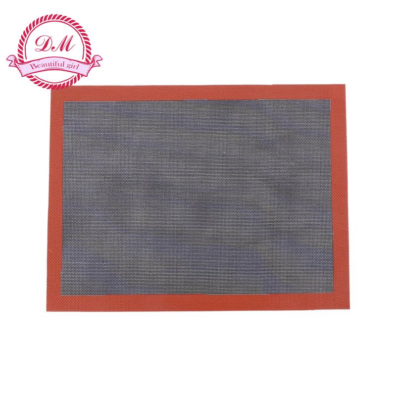 Perforated Silicone Baking Mat Non-Stick Baking Oven Sheet Liner for Cookie /Bread/ Macaroon/Biscuits Kitchen Tools