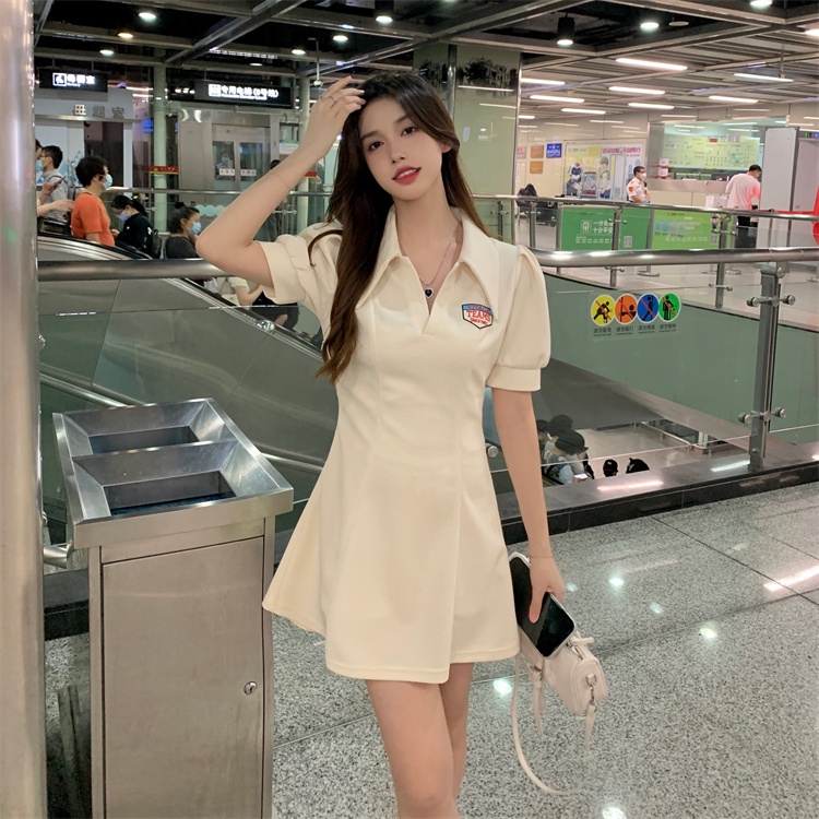 IELGY   Đầm Ôm Eo Cổ polo Thêu Chữ Ngọt Ngào Và Gợi Cảm Cho Nữ