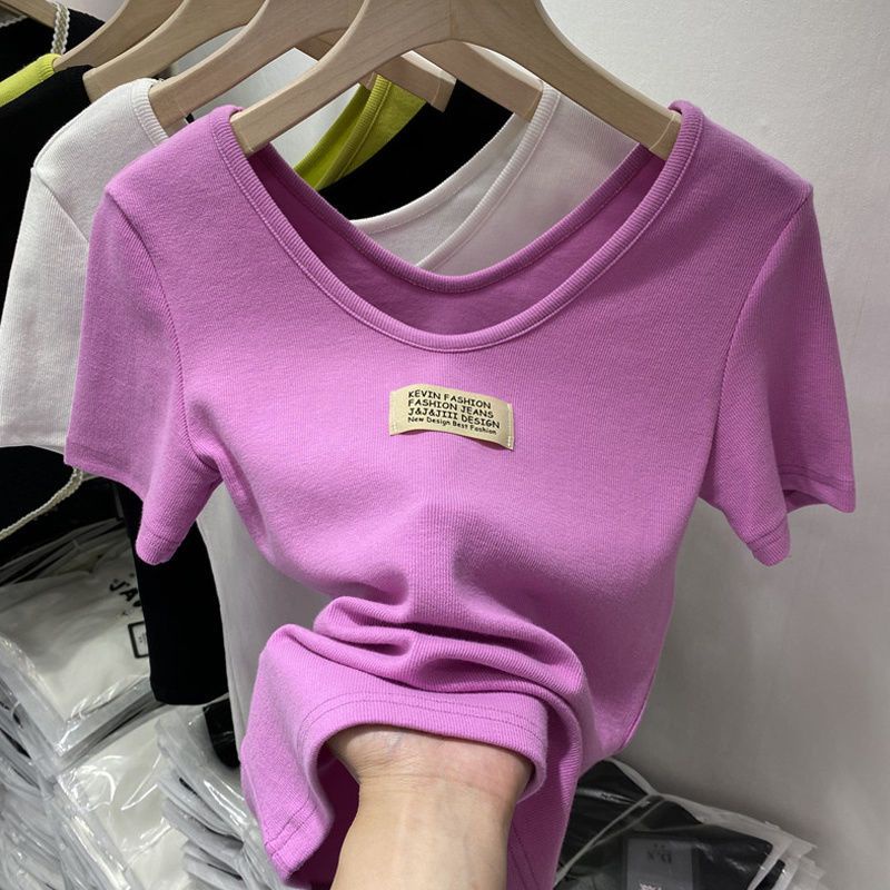 Áo T-shirt ngắn tay cổ chữ V Áo ren tôn dáng thiết kế mẫu mới mùa hè cho nữ