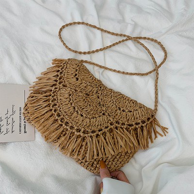 Túi cói đi biển LATYS tua rua phong cách vintage quai đeo chéo cá tính