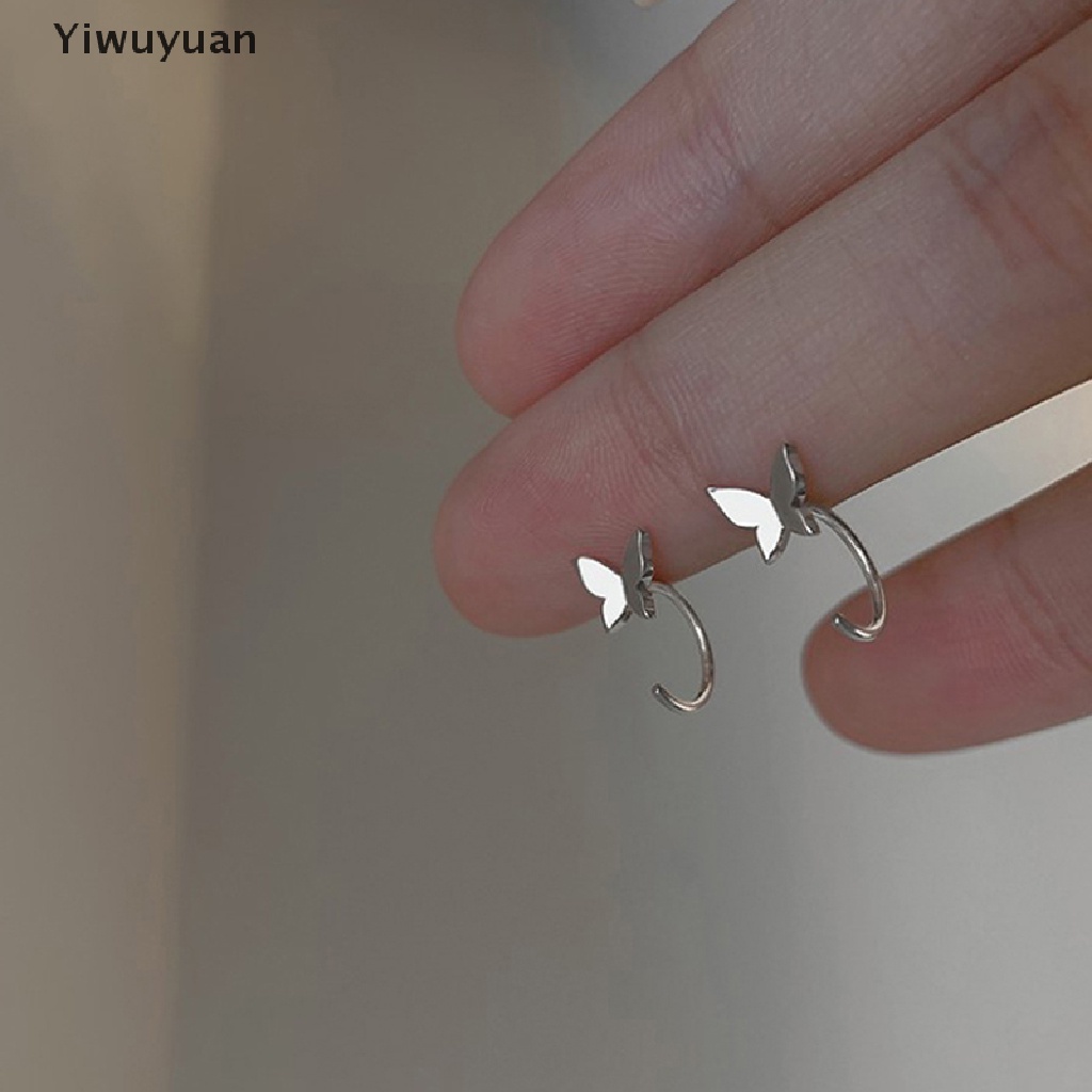 Color: SliverShape:ButterflyShape\pattern: AnimalOpen Earring: Cute Hoop EarringOccasion: Wedding,Gift,Party,DailyPackage include:1pairNote: Các sản phẩm có chất liệu vàng, kim cương, đá quý trong shop đều là xi mạ/ nhân tạo.