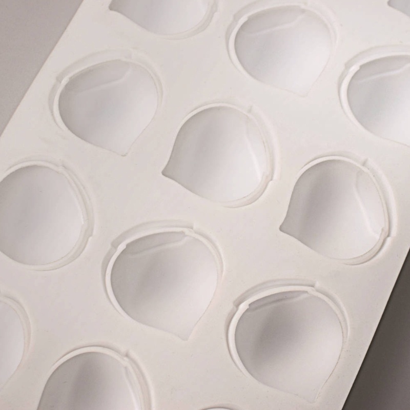 Khuôn Làm Bánh Bằng Silicone Chống Dính Tiện Lợi