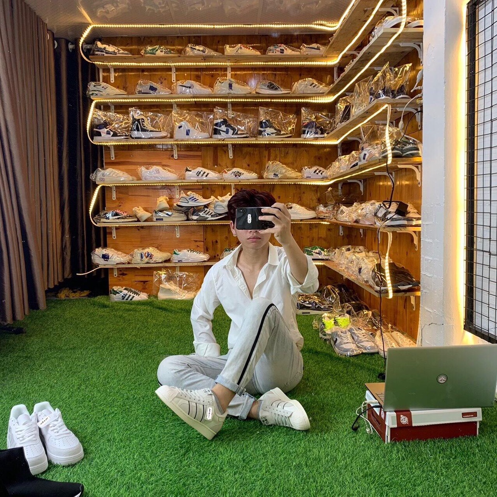 Giày thể thao SÒ GÓT ĐỎ hàng đẹp, mẫu mã nào shop cũng có, có cửa hàng lớn
