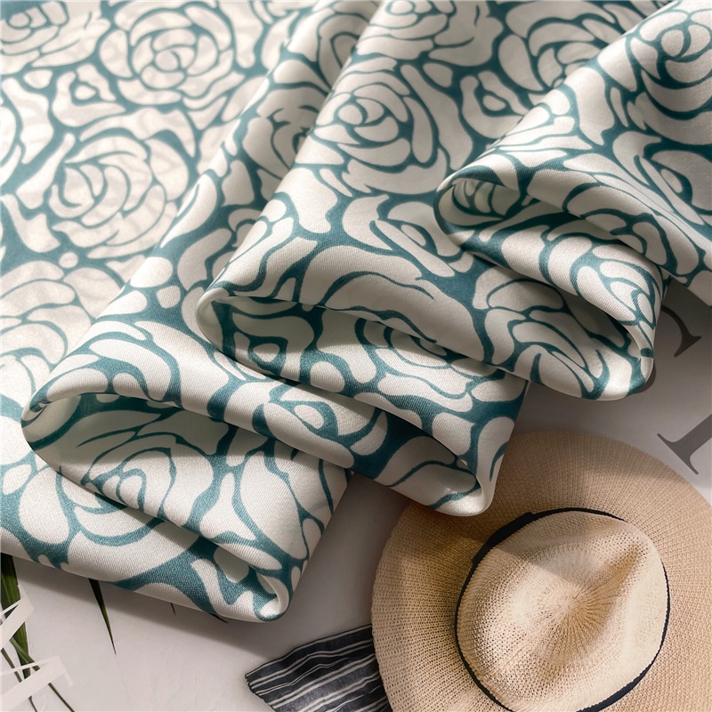 Khăn Choàng Cổ Hình Vuông 70x70CM Bằng Lụa In Họa Tiết Hoa Trà Xanh Đơn Giản Thanh Lịch