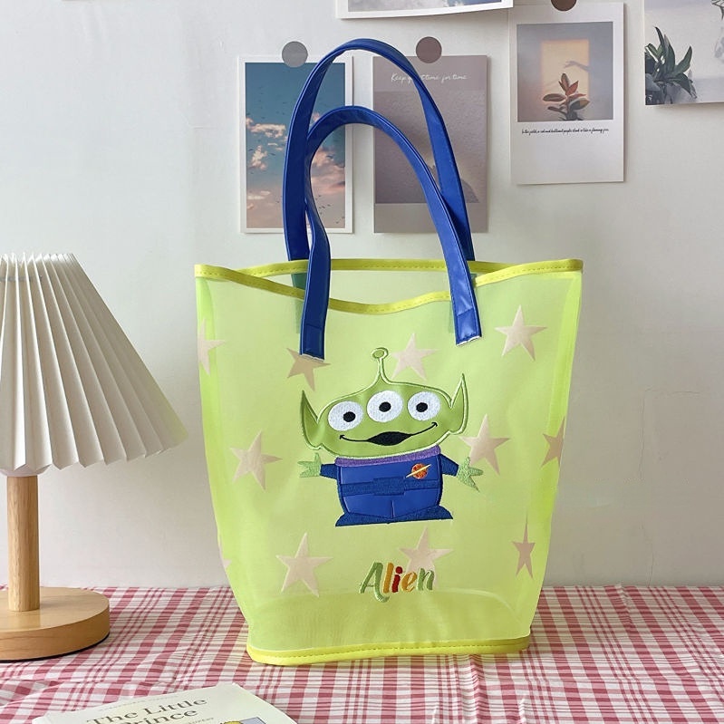 Túi Xách Đeo Vai Sức Chứa Lớn Họa Tiết Gấu Và Dâu Tây Dễ Thương