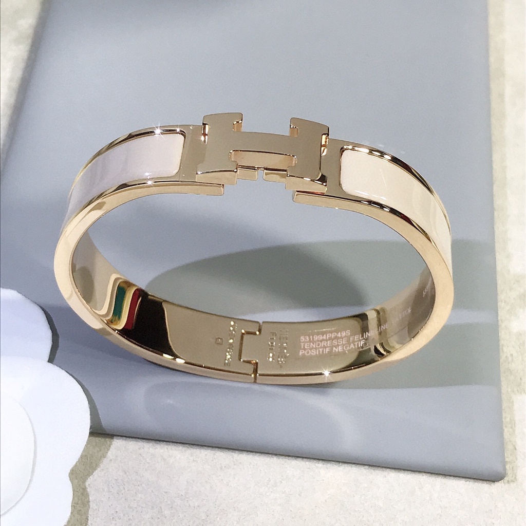 Vòng Tay Thời Trang 2023 Mặt Chữ H Màu Trà Sữa Vàng Hồng 18k Có Khóa Cài