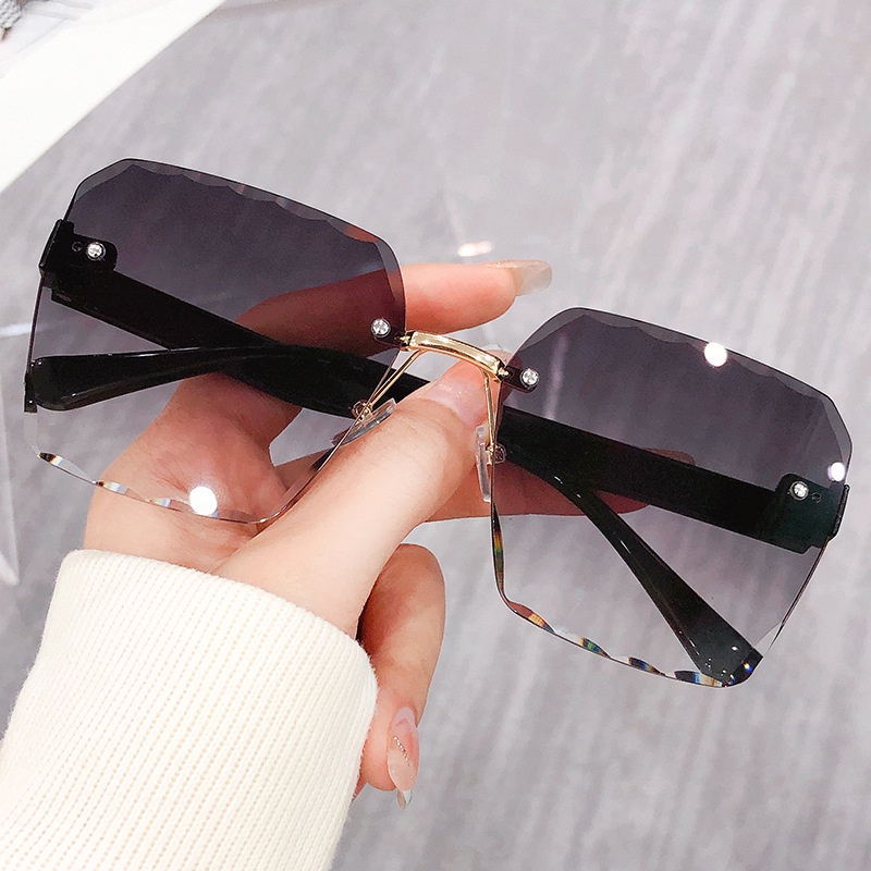 Kính Mát Gọng Vuông Thời Trang Mới Cho Nam Nữ Màu Sắc