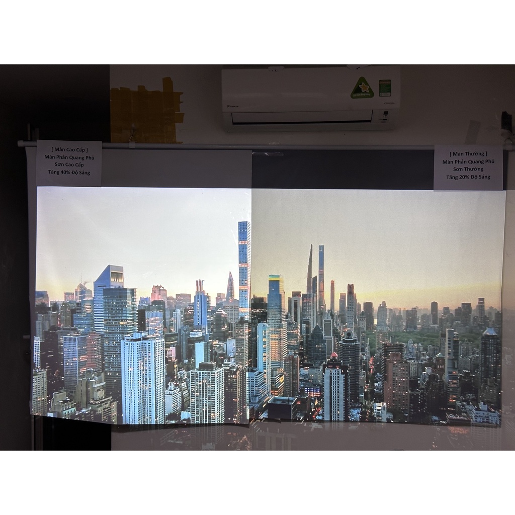 Màn chiếu phản quang dán tường kích thước từ 60in-136In Ngoài ra có khổ tự cắt - Dùng chiếu ngoài trời