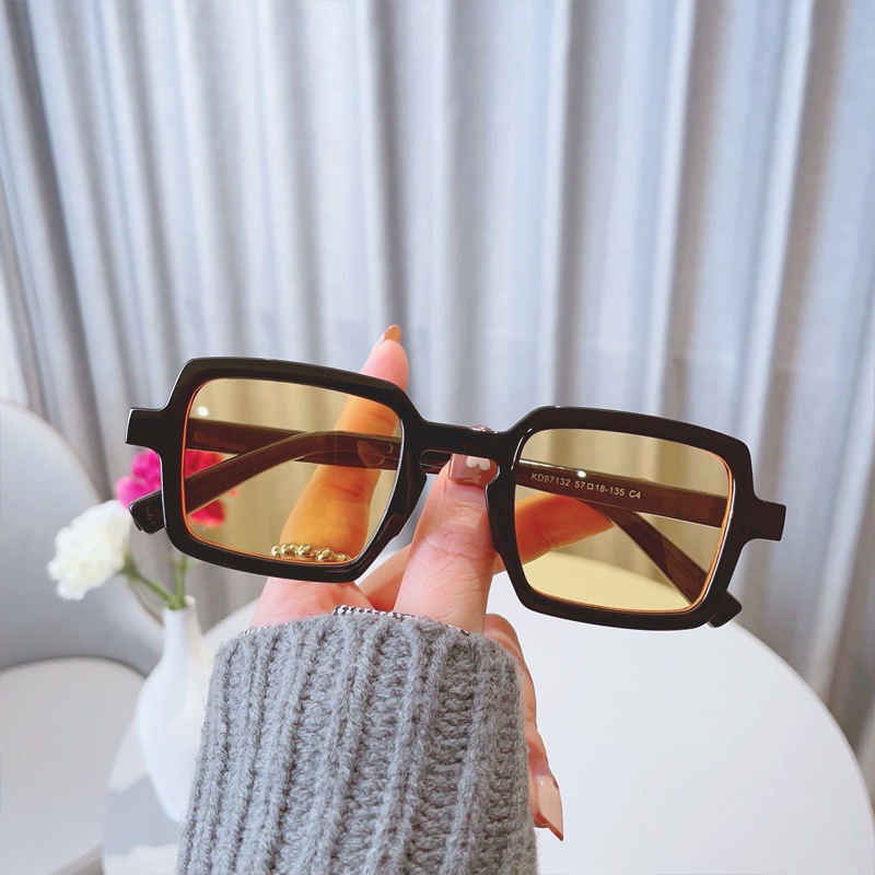 Kính Mát Gọng Vuông Nhỏ Chống Tia UV Phong Cách Vintage Thời Trang Cho Nam Nữ