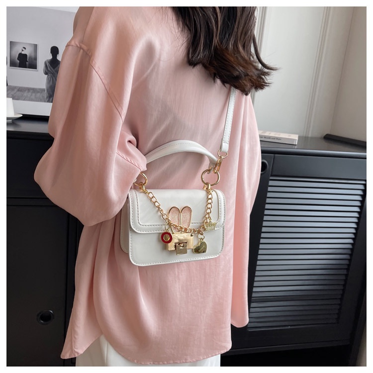 Túi Xách Đeo Vai Họa Tiết Thỏ Dễ Thương Thời Trang 2023 Cho Nữ