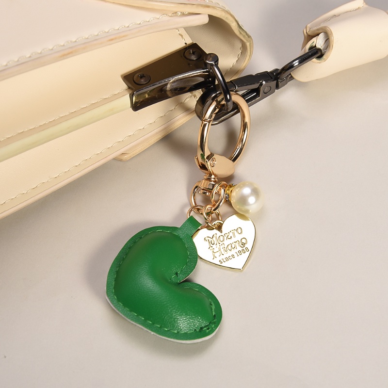 Móc Khóa Da Đính Ngọc Trai Nhân Tạo Hình Trái Tim Nhiều Màu Sắc Dễ Thương Cho Nữ