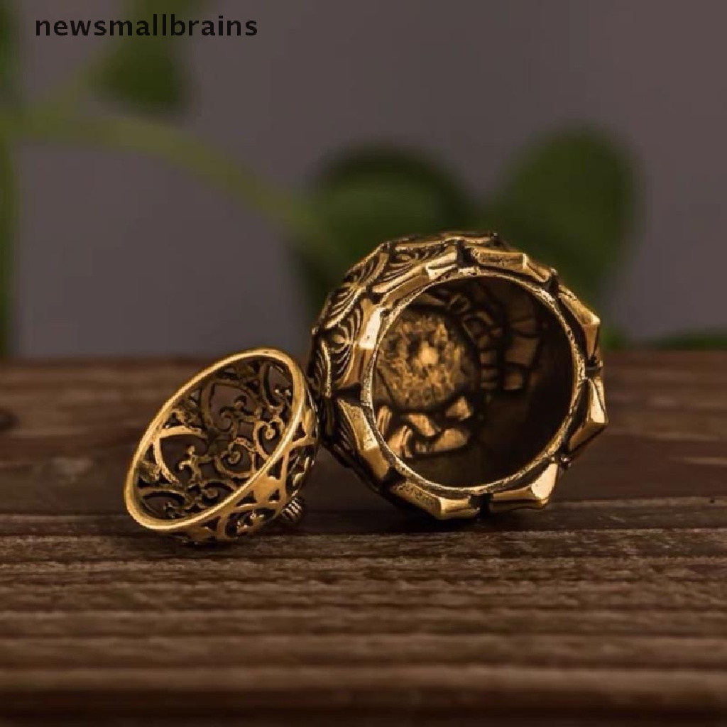 Đế Đốt Trầm Hương Bằng Đồng Thau Hình Hoa Sen Phong Cách Retro