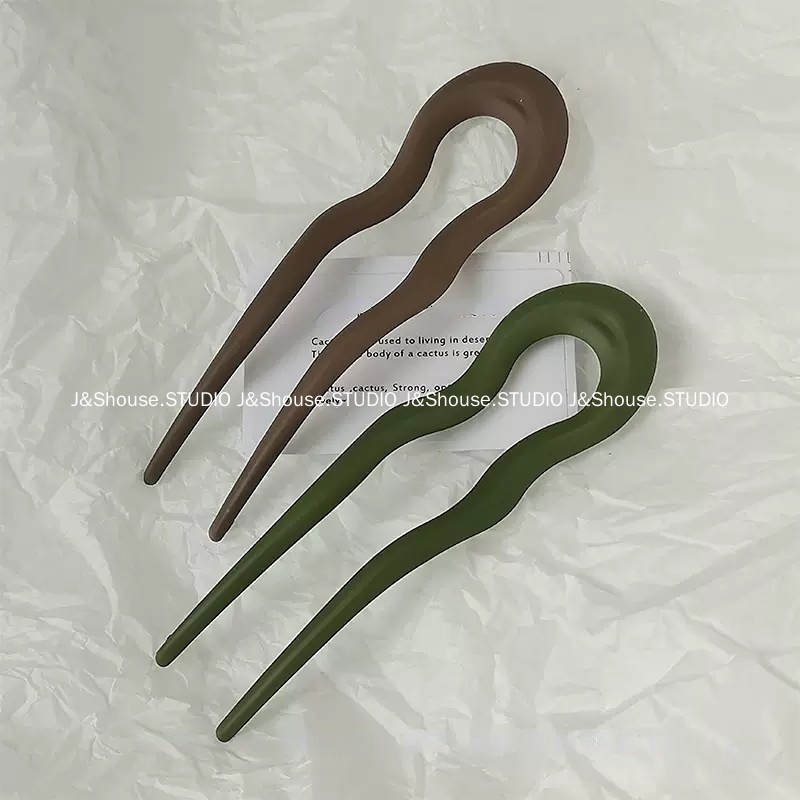 Kẹp Tóc acrylic Hình Chữ U Gợn Sóng Màu Nhám Phong Cách Hàn Quốc KF571