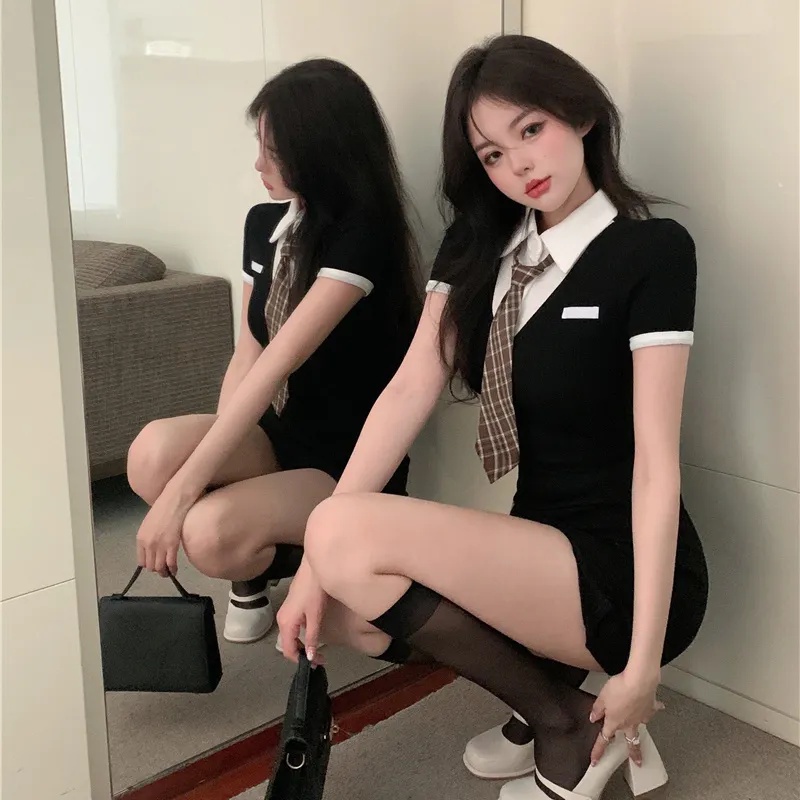 Bộ Áo Liền Quần Ngắn Tay Ôm Dáng Phong Cách Preppy Hàn Quốc Quyến Rũ Dành Cho Nữ