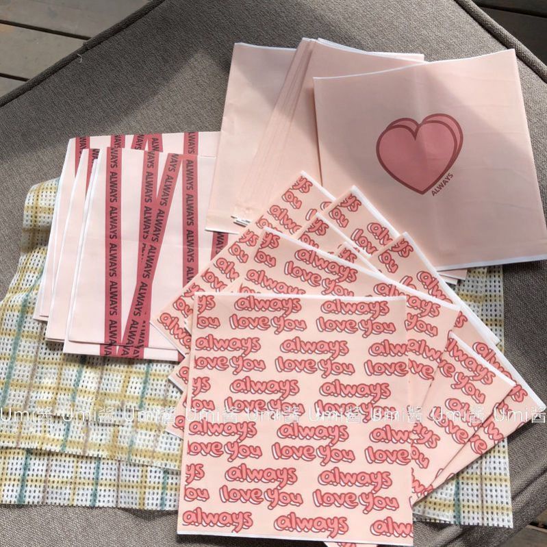 Set 6 Túi Giấy Đựng Quà In Hình Dễ Thương