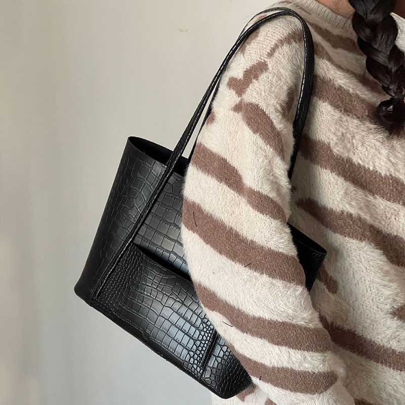 Mischa Túi Xách Da PU Màu Trơn Sức Chứa Lớn Dễ Phối Đồ Thời Trang