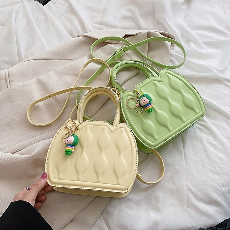 Túi Đeo Chéo Hình Bánh Quy Màu Xanh Sữa IELGY Ngọt Ngào Cho Nữ