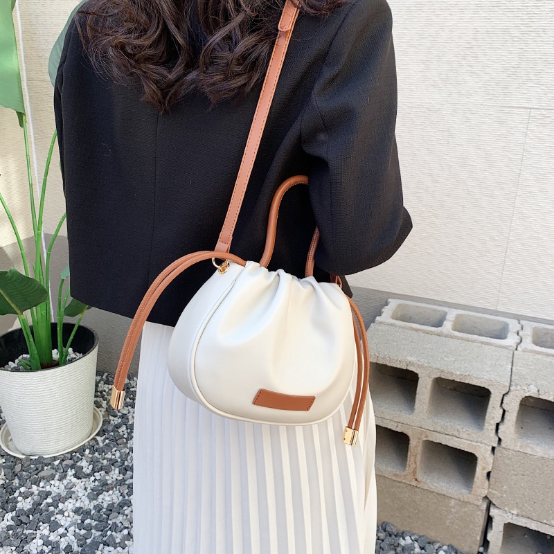 Túi Xách Đeo Vai Hình Đám Mây Thiết Kế Mới Thời Trang Theo Phong Cách Hàn Quốc Cho Nữ