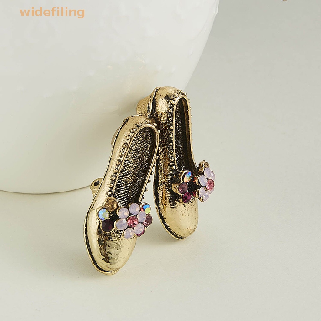 Trâm Cài Áo Hình Chiếc Giày / Nơ Đính Đá Hồng Kiểu Vintage Dễ Thương