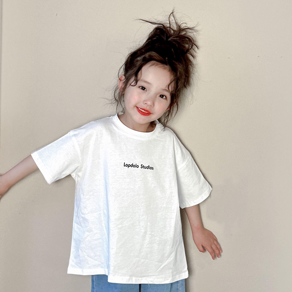 Áo thun cotton chữ Lopdolo Studios cho bé