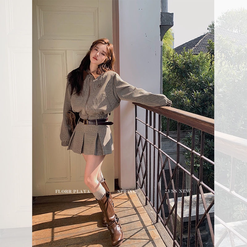 [Hàng Có Sẵn] set Áo Khoác Chắp Vá Cổ Quả Mọng + Chân Váy Ngắn Nhỏ Phong Cách Hàn Quốc