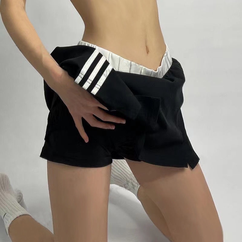 Chân Váy Chữ A Màu Đen Lưng Cao Phong Cách Mỹ Thời Trang Cho Nữ