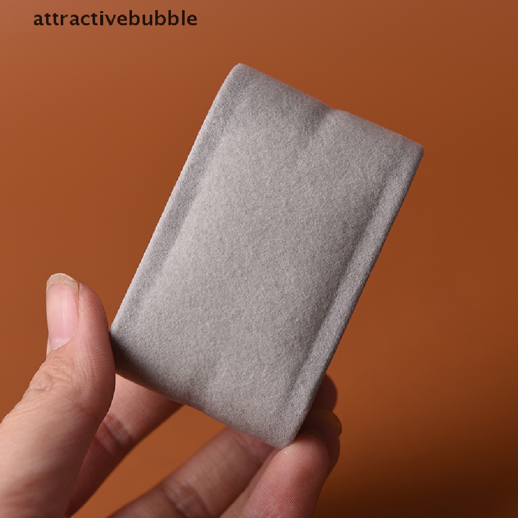 1 Gối Đồng Hồ Da Lộn Màu Ngà / Kem Trưng Bày